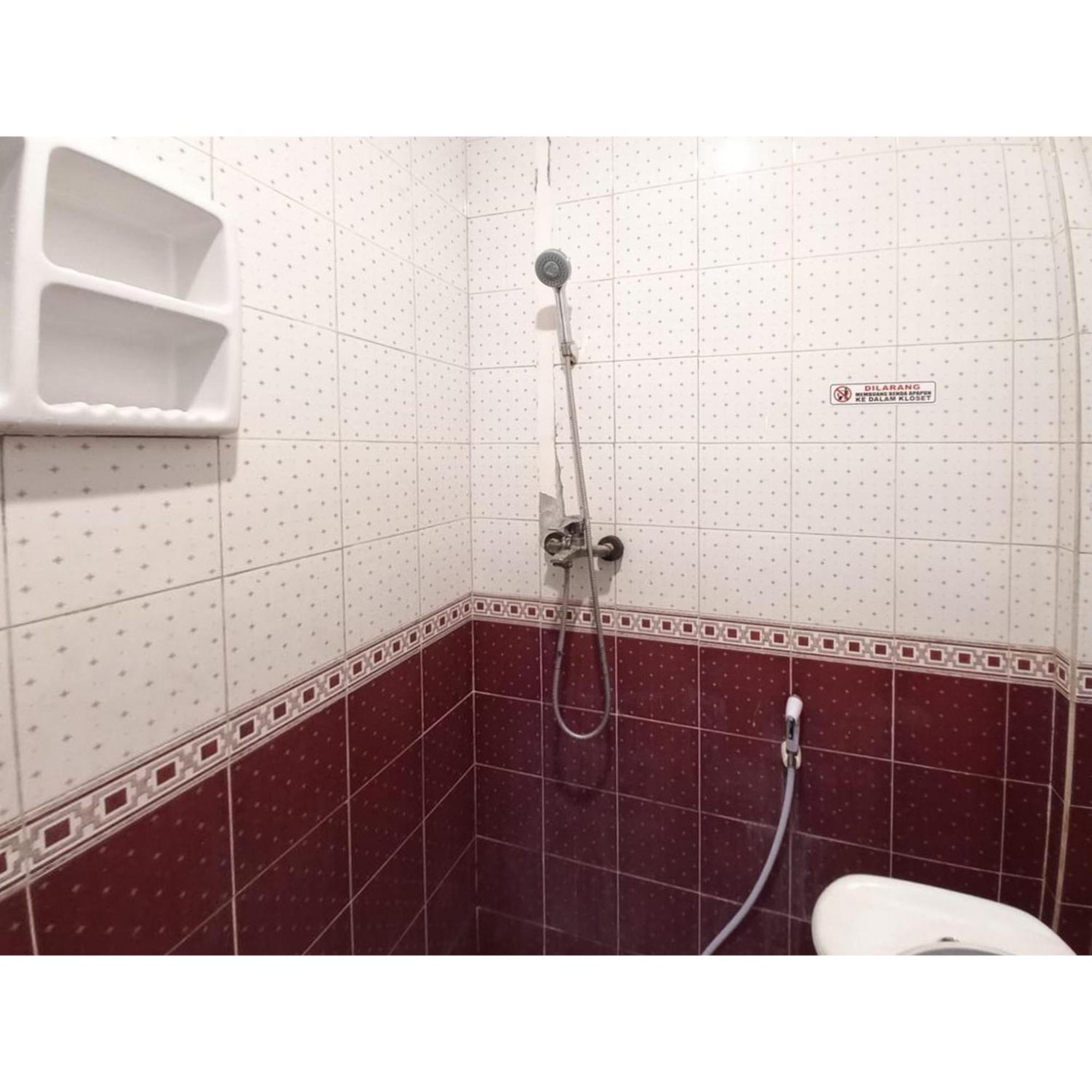 Reddoorz At Luxury Homestay Near Kantor Regional II Bkn Surabaya Sidoarjo Eksteriør billede