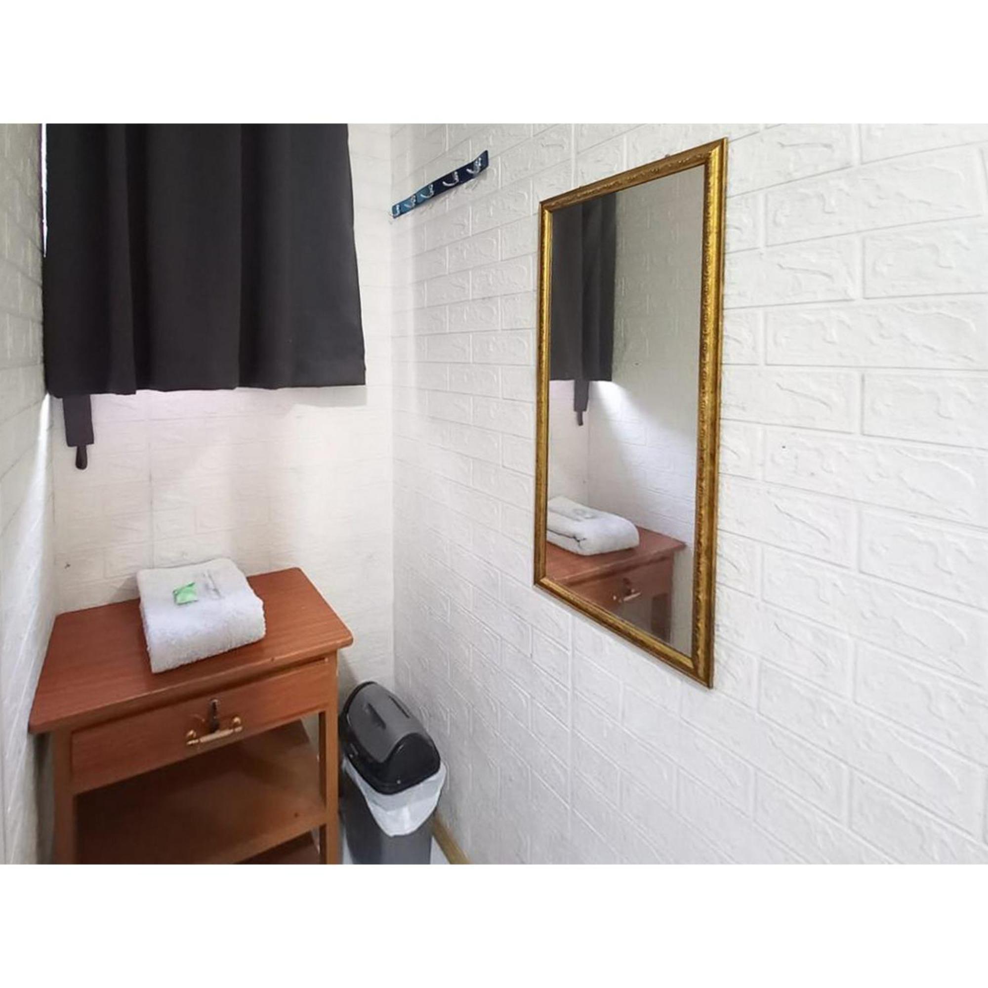 Reddoorz At Luxury Homestay Near Kantor Regional II Bkn Surabaya Sidoarjo Eksteriør billede